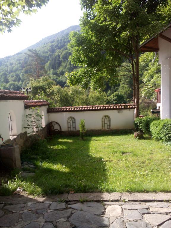 Family Hotel Pchelina Rila Monastery Luaran gambar